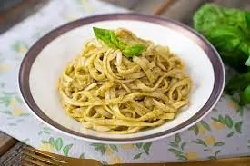 SEBZELİ FETTUCİNİ